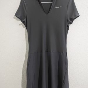 Nike Women's Dress grey-- small